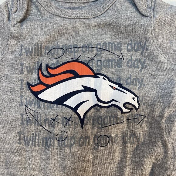 Denver Broncos NFL Football Gray One Piece 0/3 month Bodysuit Graphic Print Logo - Picture 3 of 6